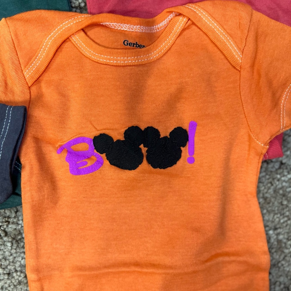Onesie Bundle - Picture 2 of 6